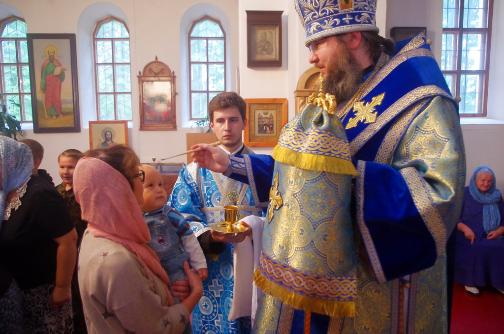 Епископ Мелетий возглавил навечерие праздника Успения Пресвятой Богородицы в Монастырщине