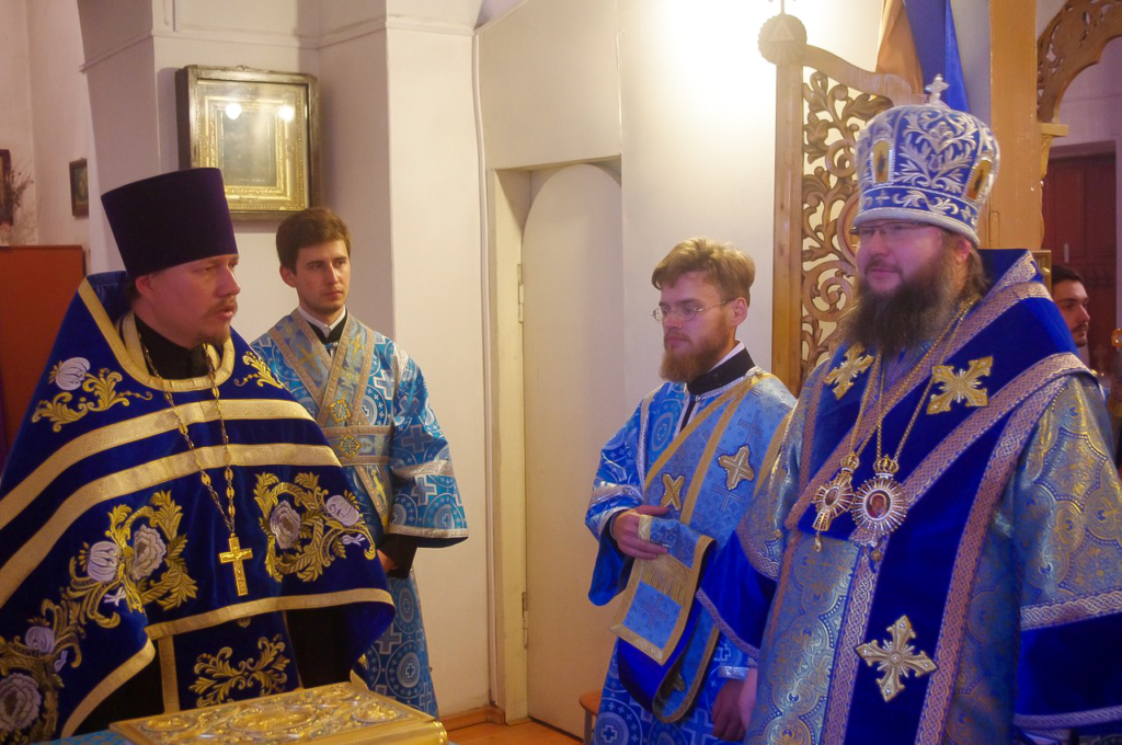 Епископ Мелетий возглавил навечерие праздника Успения Пресвятой Богородицы в Монастырщине