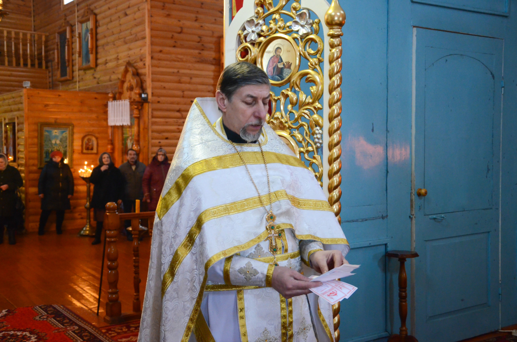 В праздник Крещения Господня в Хиславичах совершена Литургия и чин великого освящения воды