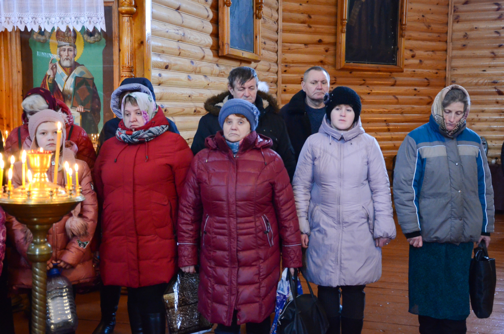 В праздник Крещения Господня в Хиславичах совершена Литургия и чин великого освящения воды