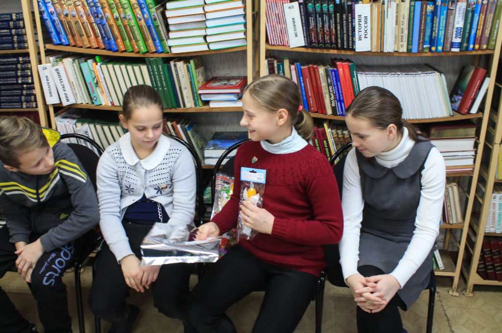 Рождественский праздник в Монастырщине