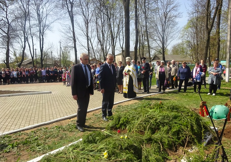 Торжественная церемония захоронения останков воинов, погибших в годы Великой Отечественной войны