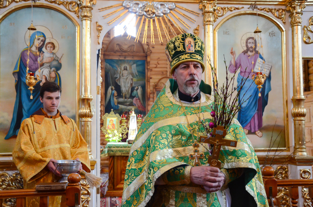Вербное воскресенье в Борисоглебском храме поселка Хиславичи