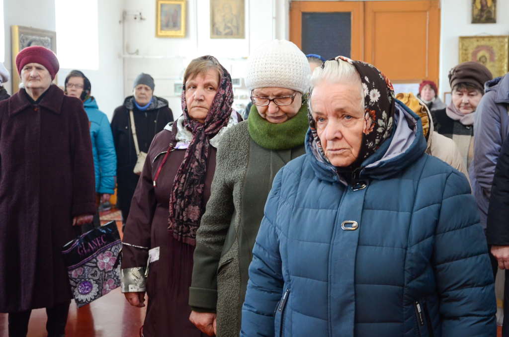 Епископ Мелетий совершил Божественную литургию в Монастырщине