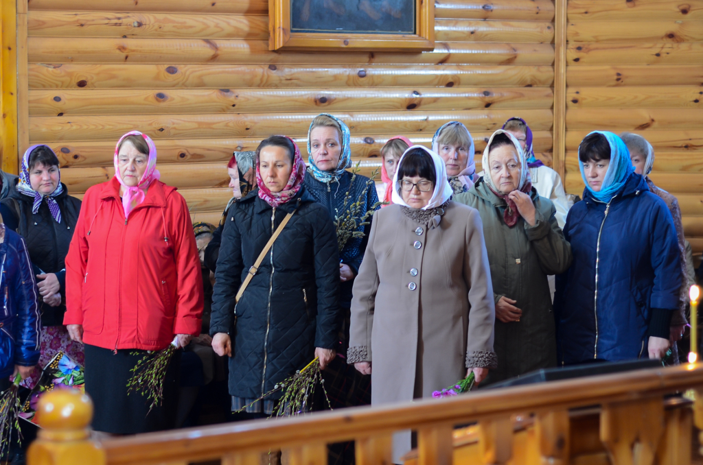 Вербное воскресенье в Борисоглебском храме поселка Хиславичи