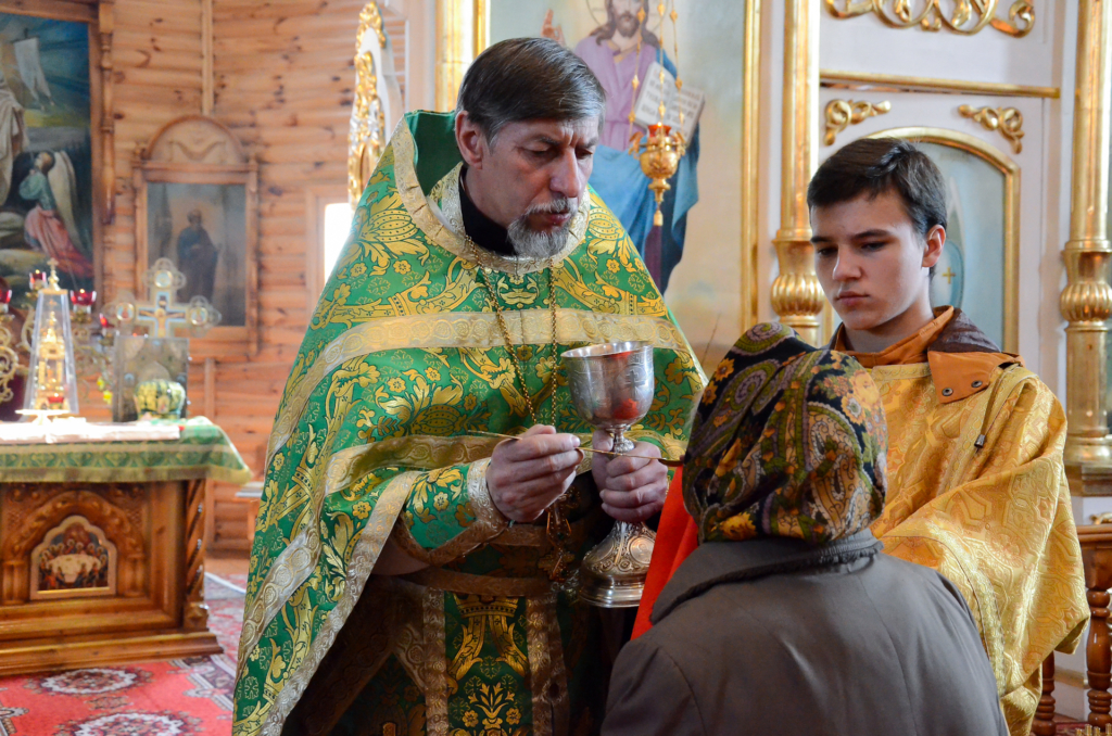 Вербное воскресенье в Борисоглебском храме поселка Хиславичи