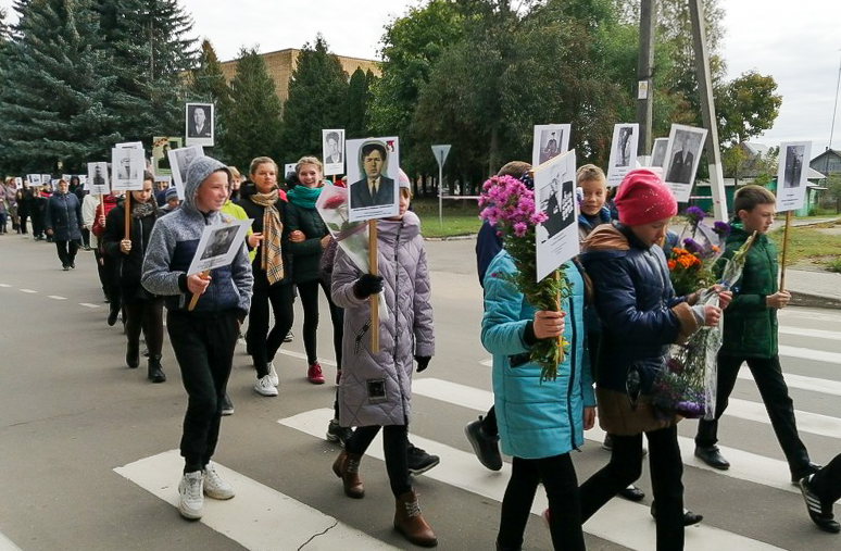 Хиславичане отметили 76-ю годовщину освобождения Cмоленщины от немецко-фашистских захватчиков
