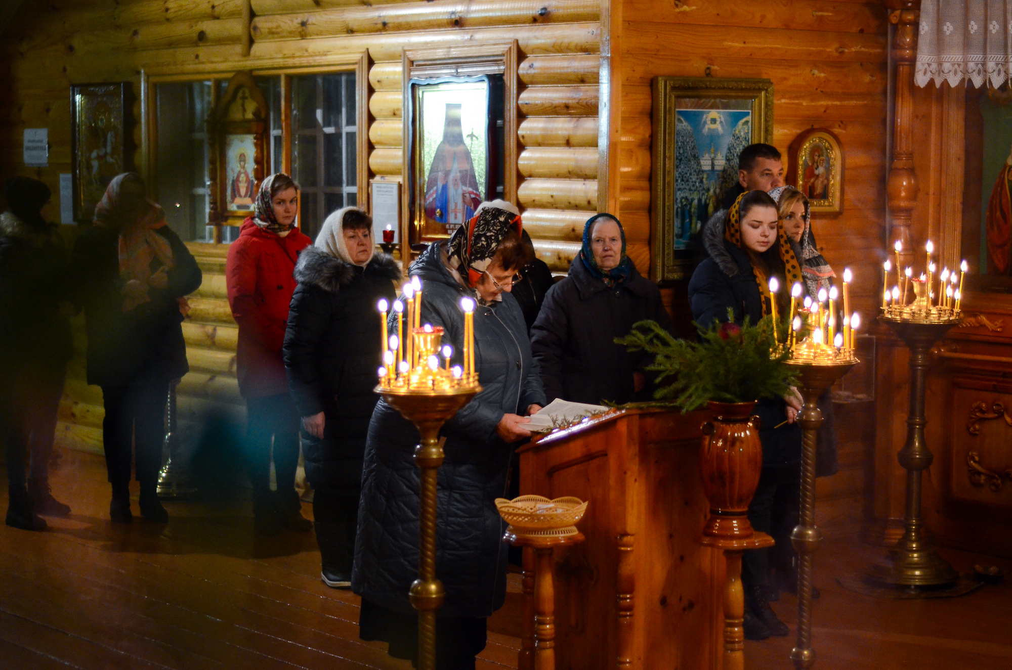 Великое повечерие и утреню Рождества Христова отслужили в Хиславичах